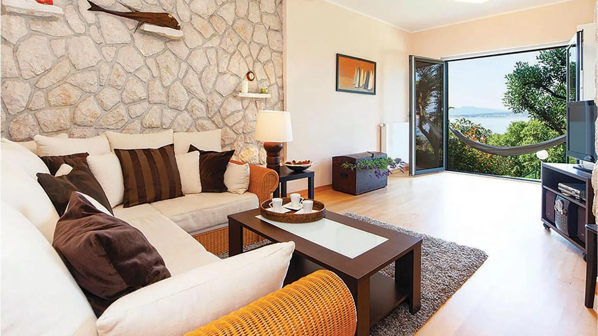 2 Bedroom Nice Apartment In Crikvenica