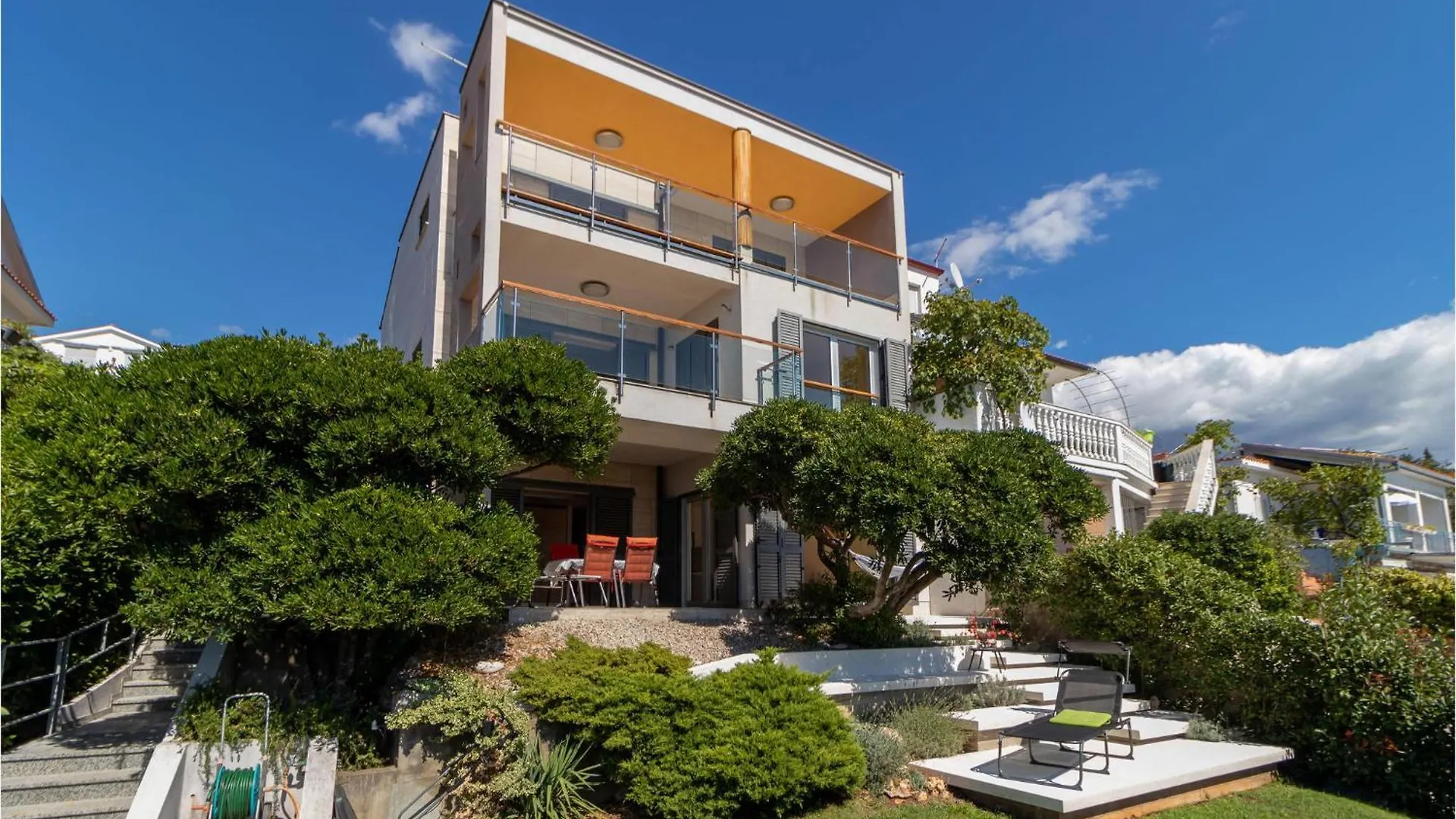 2 Bedroom Nice Apartment In Crikvenica
