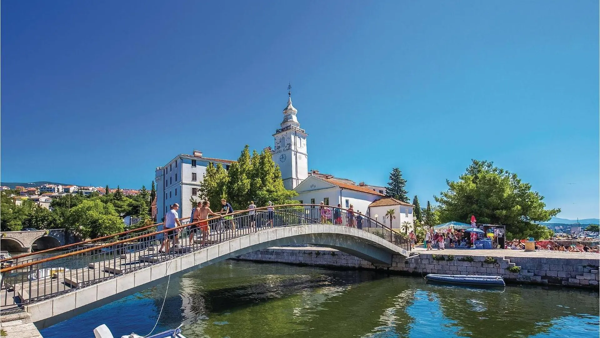 2 Bedroom Nice Apartment In Crikvenica Croazia