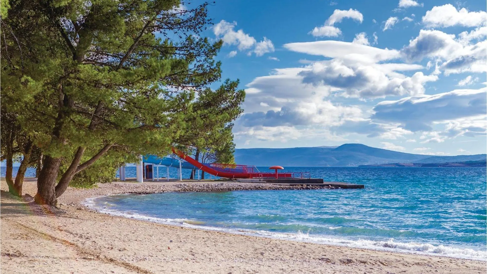 2 Bedroom Nice Apartment In Crikvenica