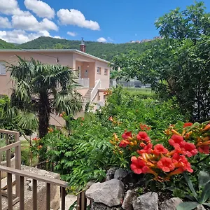 Nena Apartment